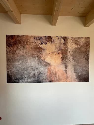 Wandgestaltung mit kreativer Maltechnik vom Malerbetrieb Manfred Wurst